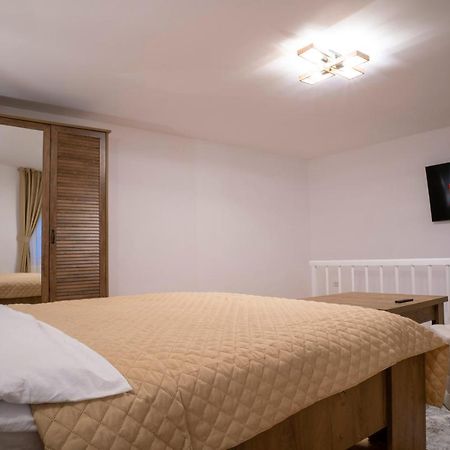 Coban Residence - A4 - Rustic Apartment Brasov Exterior photo